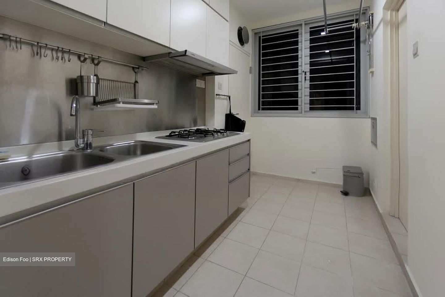 De Royale (D12), Condominium #528492611